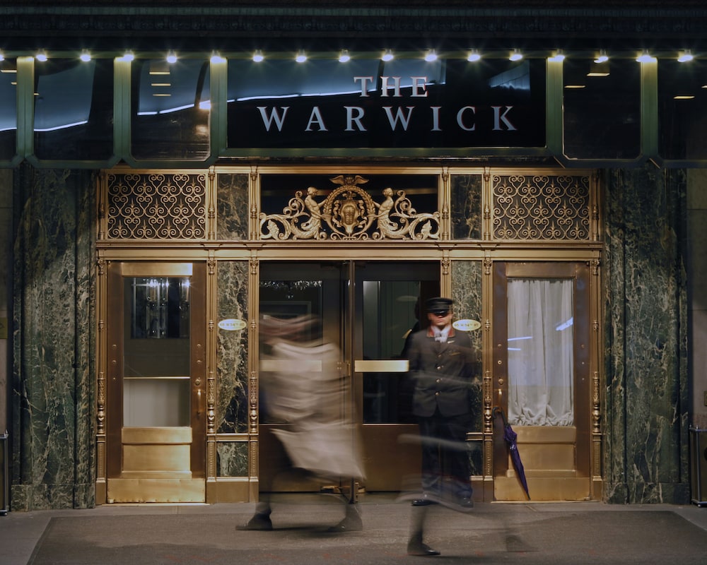 Warwick New York — Hotel building in New York City, New York State