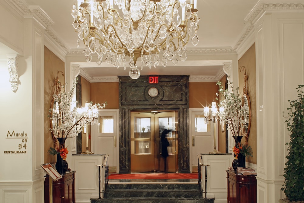 Warwick New York — Hotel building in New York City, New York State