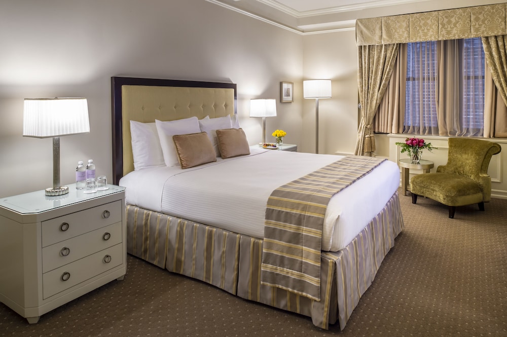 Warwick New York — Hotel rooms in New York City, New York State