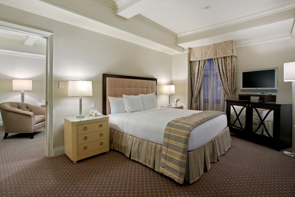 Warwick New York — Hotel rooms in New York City, New York State