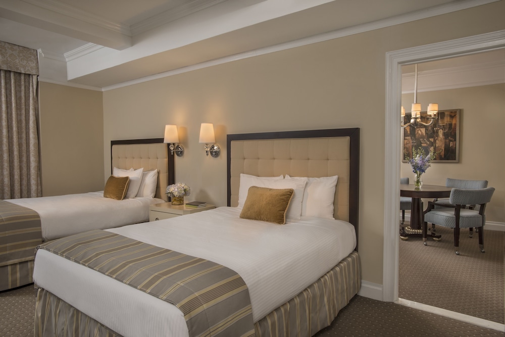 Warwick New York — Hotel rooms in New York City, New York State