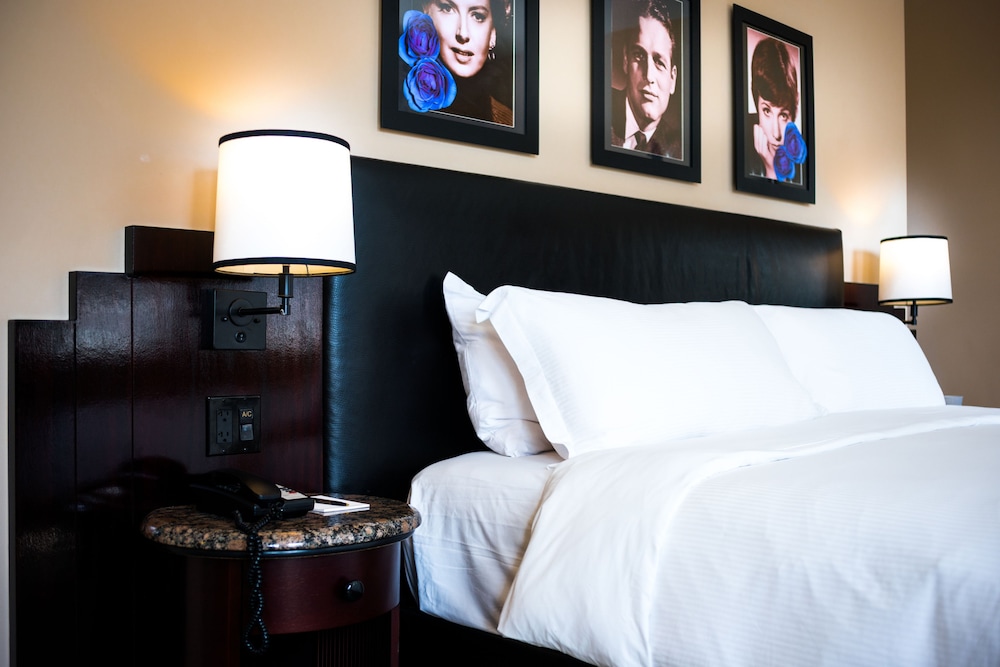 Washington Square Hotel by Library Hotel Collection — Hotel rooms in New York City, New York State
