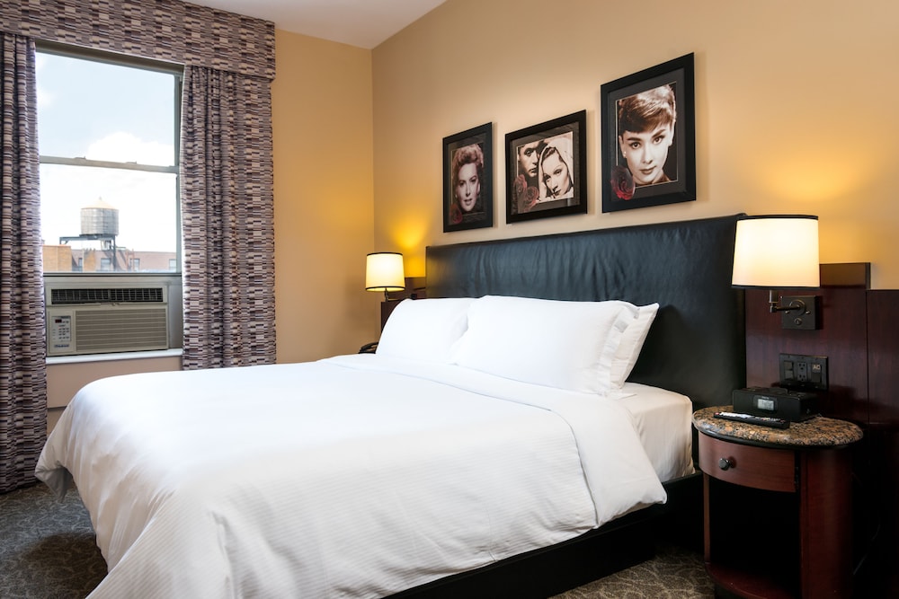Washington Square Hotel by Library Hotel Collection — Hotel rooms in New York City, New York State