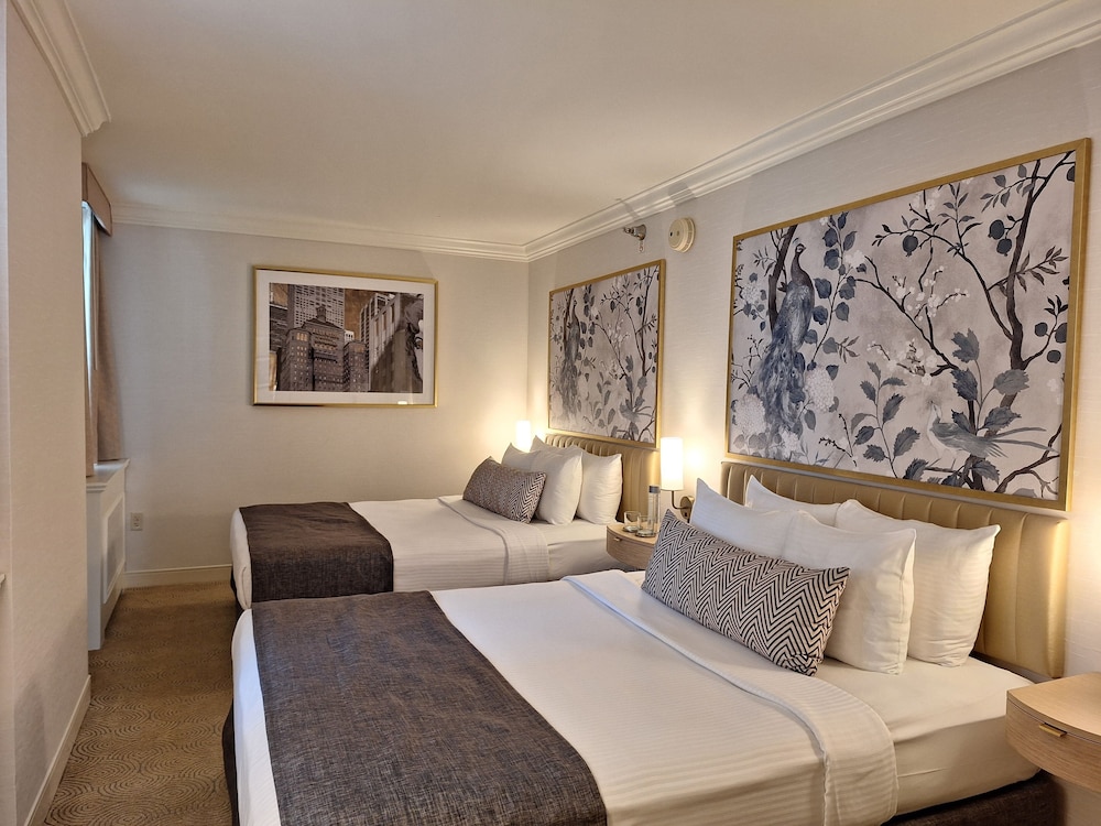 Warwick Allerton - Chicago — Hotel rooms in Chicago, Illinois
