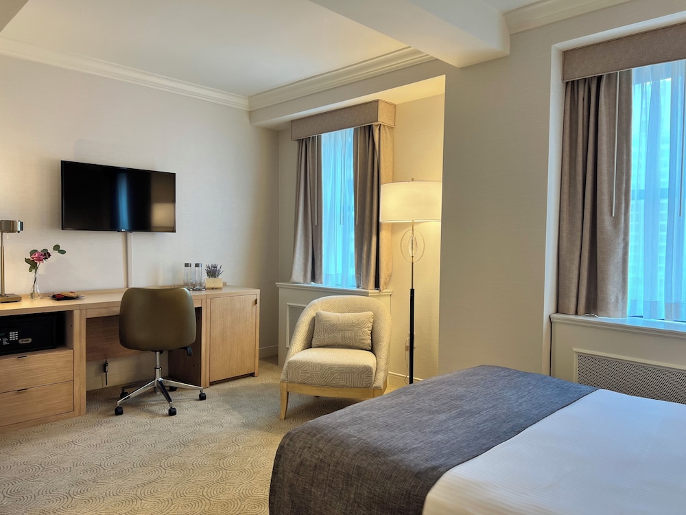 Warwick Allerton - Chicago — Hotel rooms in Chicago, Illinois