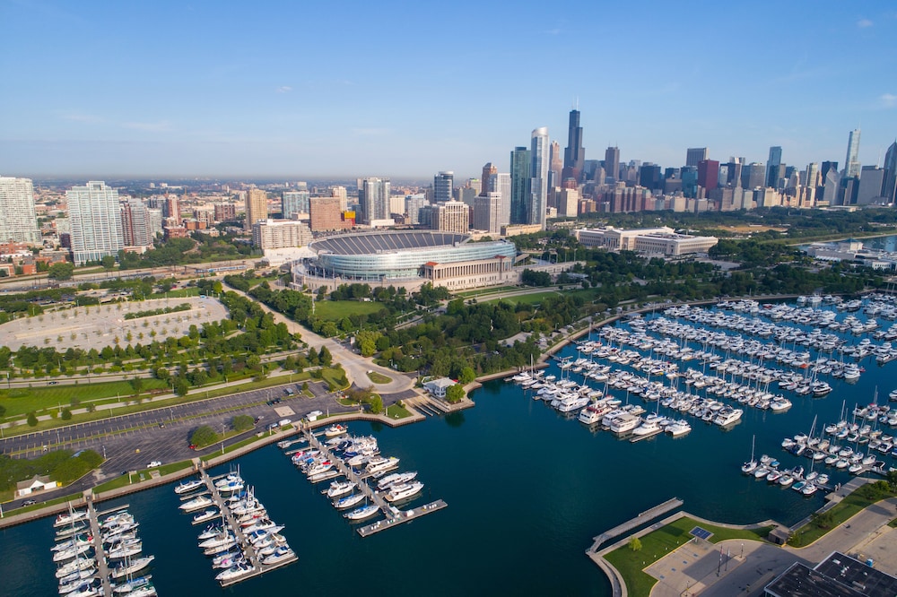 Hilton Chicago — Attractions in the area in Chicago, Illinois