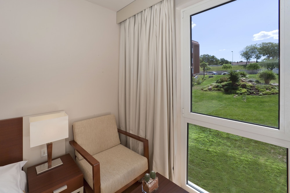 Hotel Albatros Plava Laguna — Hotel rooms in Poreč, Istria
