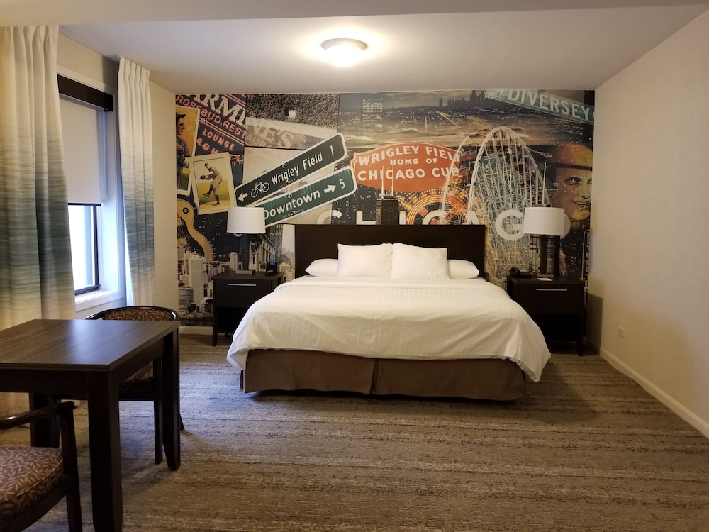 Hotel Versey Chicago Lincoln Park — Hotel rooms in Chicago, Illinois