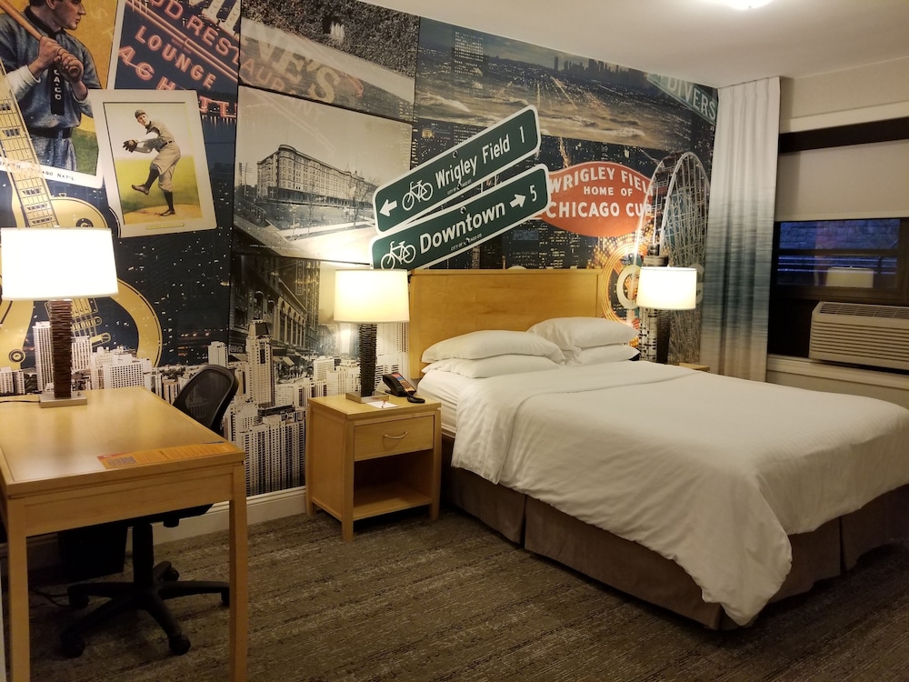 Hotel Versey Chicago Lincoln Park — Hotel rooms in Chicago, Illinois