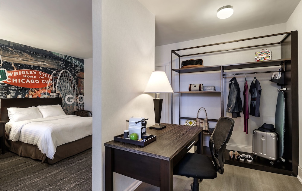Hotel Versey Chicago Lincoln Park — Hotel rooms in Chicago, Illinois