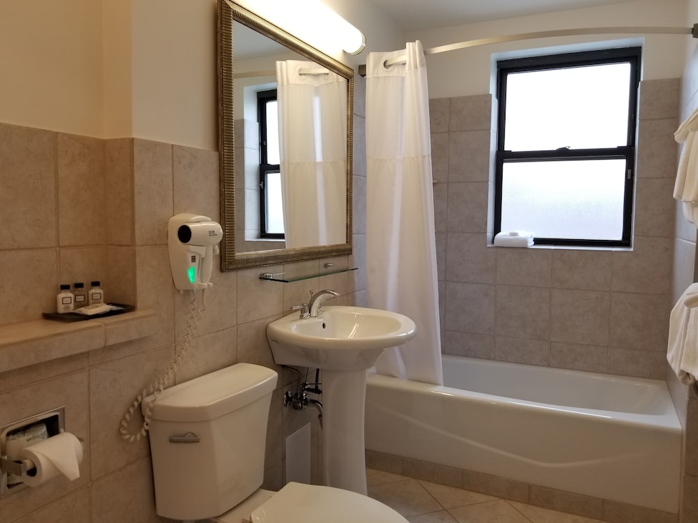 Hotel Versey Chicago Lincoln Park — Hotel rooms in Chicago, Illinois