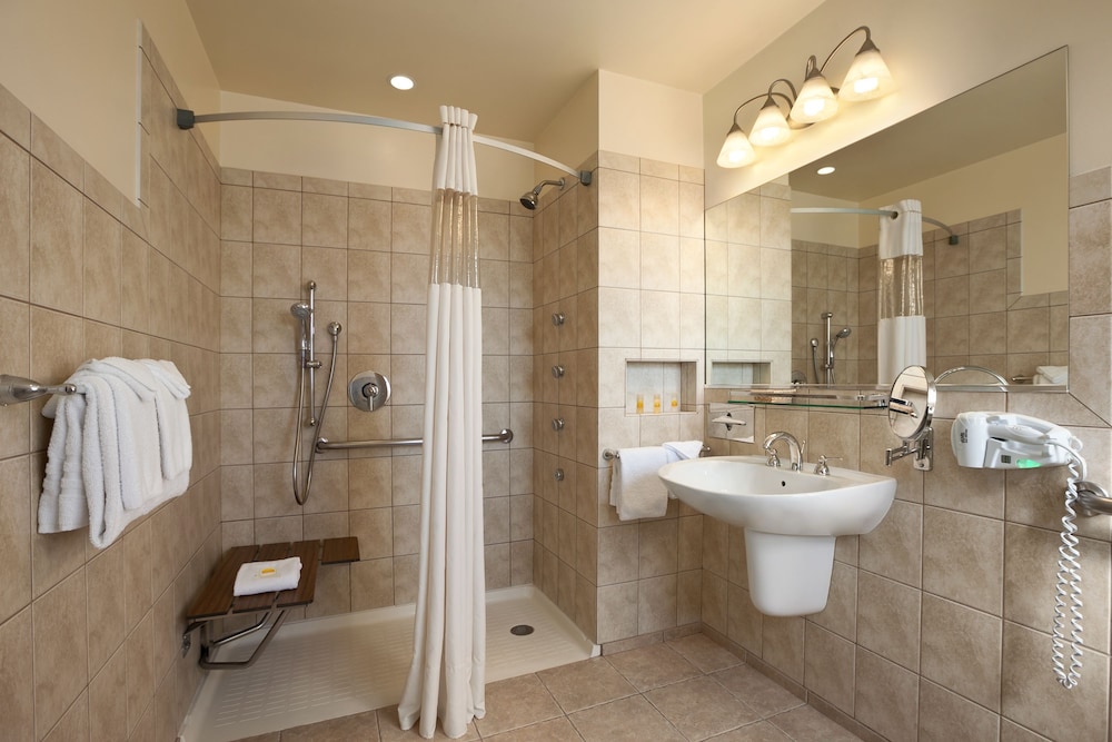 Hotel Versey Chicago Lincoln Park — Hotel rooms in Chicago, Illinois