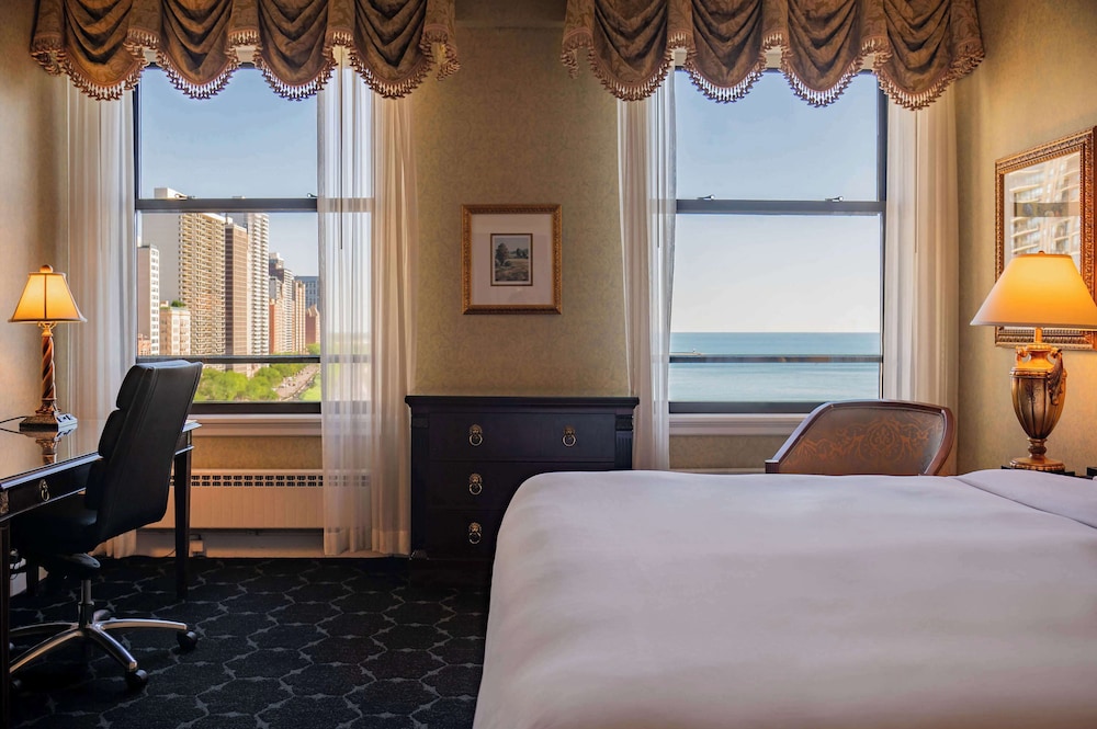 The Drake — Hotel rooms in Chicago, Illinois