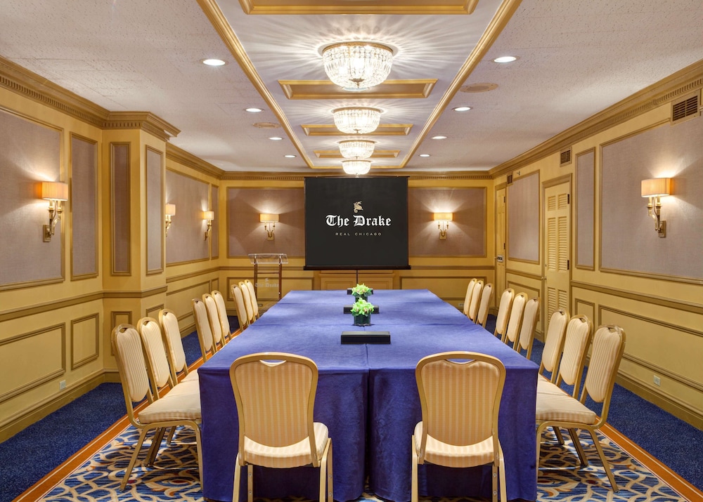 The Drake — Hotel building in Chicago, Illinois