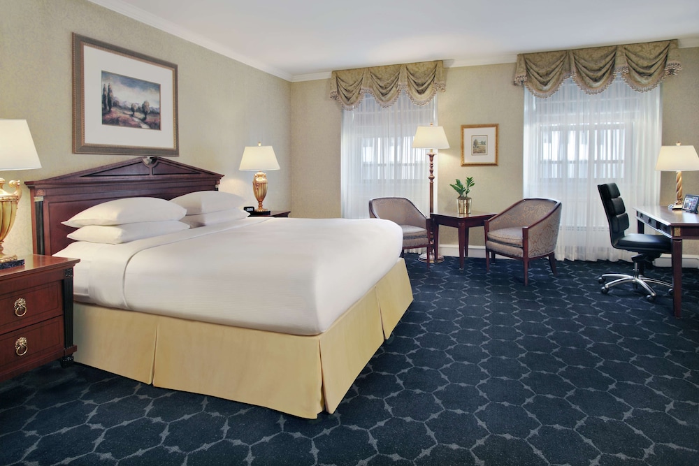 The Drake — Hotel rooms in Chicago, Illinois