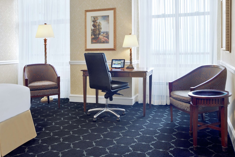 The Drake — Hotel rooms in Chicago, Illinois