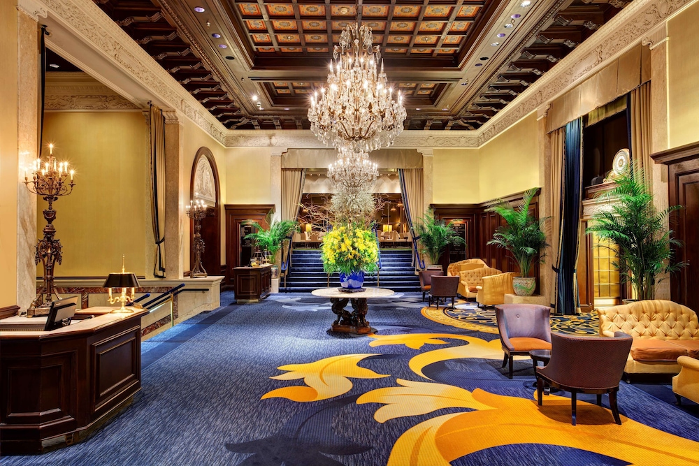 The Drake — Hotel building in Chicago, Illinois