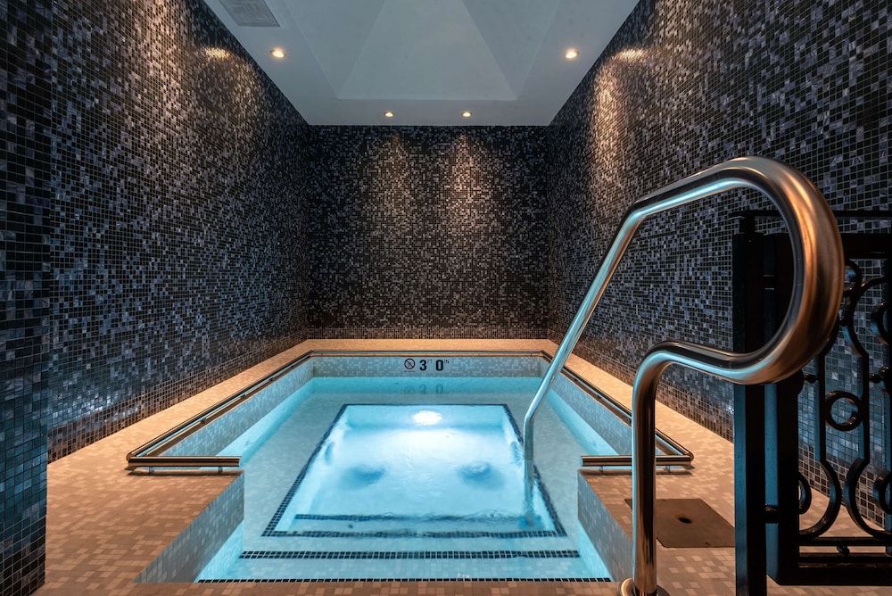 Waldorf Astoria Chicago — Spa in Chicago, Illinois