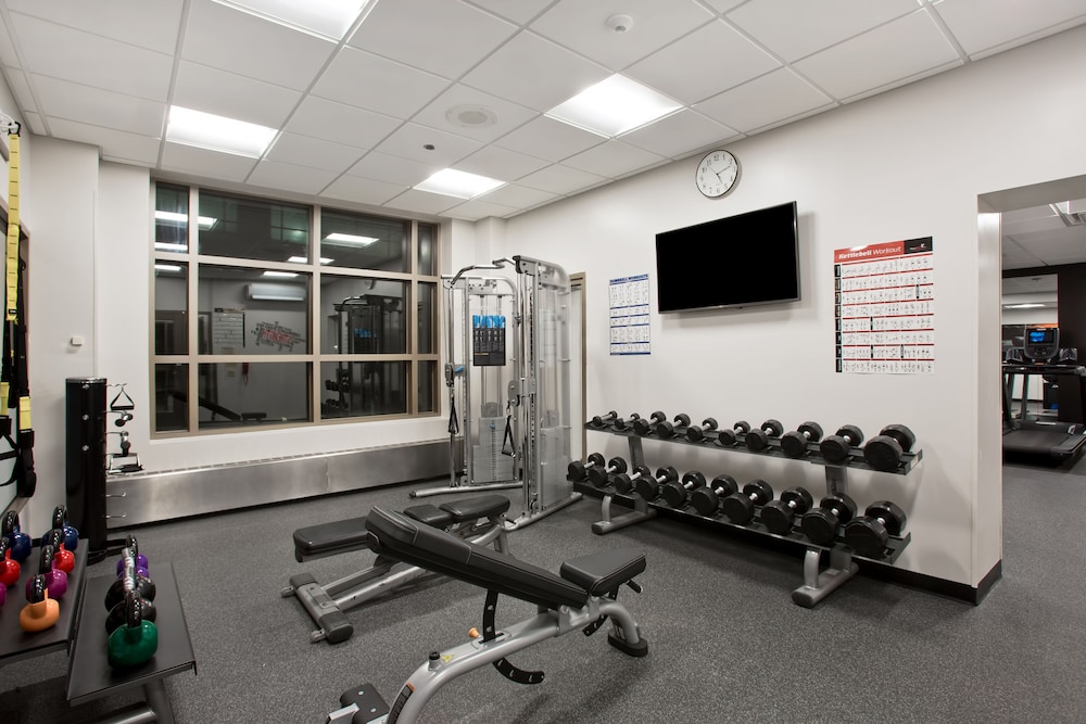 Embassy Suites by Hilton Chicago Downtown River North — Sports & recreation in Chicago, Illinois