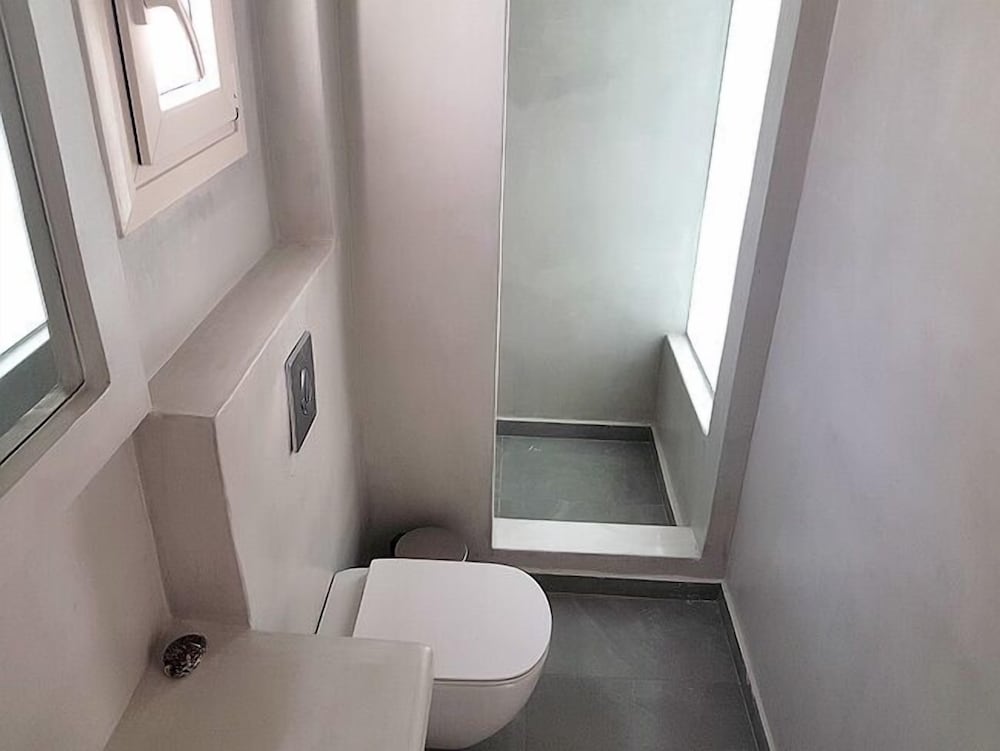 Casa Bella — Hotel rooms in Kamari, South Aegean