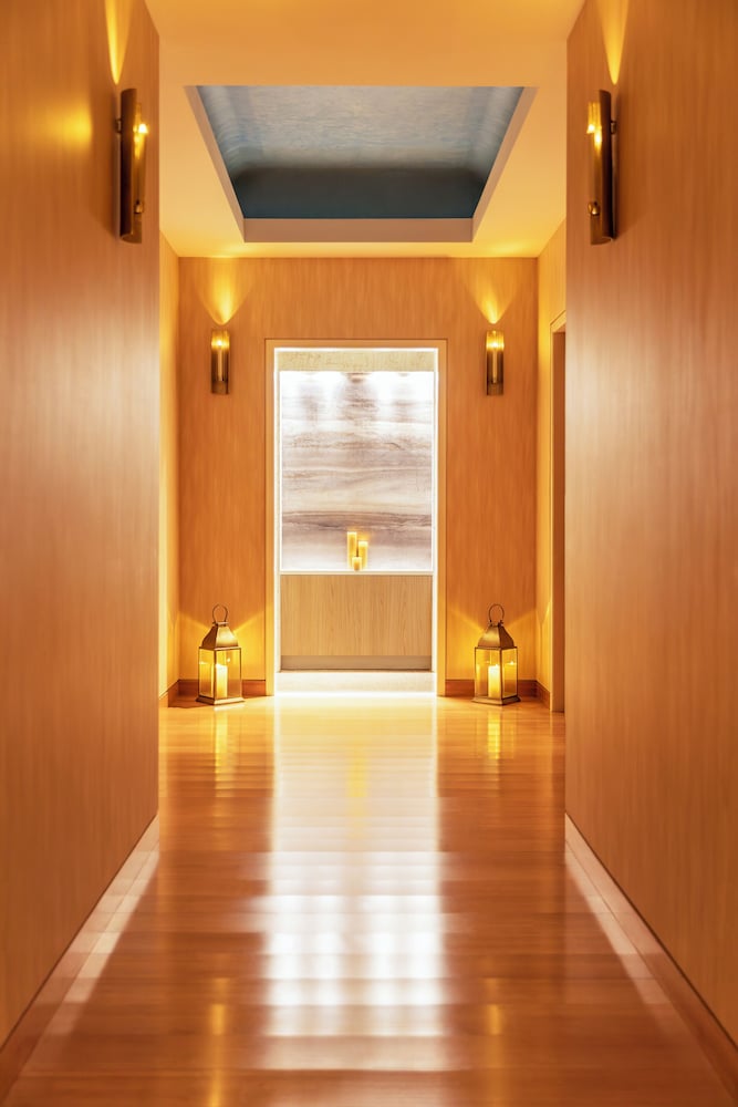 Fairmont Chicago at Millennium Park — Spa in Chicago, Illinois