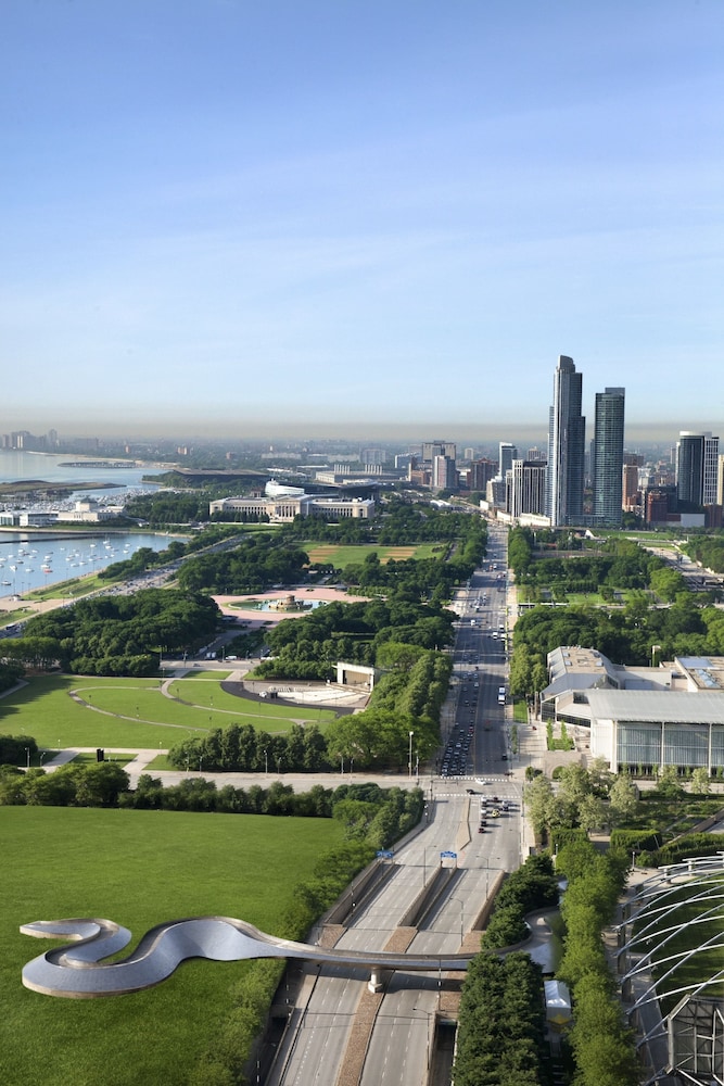 Fairmont Chicago at Millennium Park — Attractions in the area in Chicago, Illinois