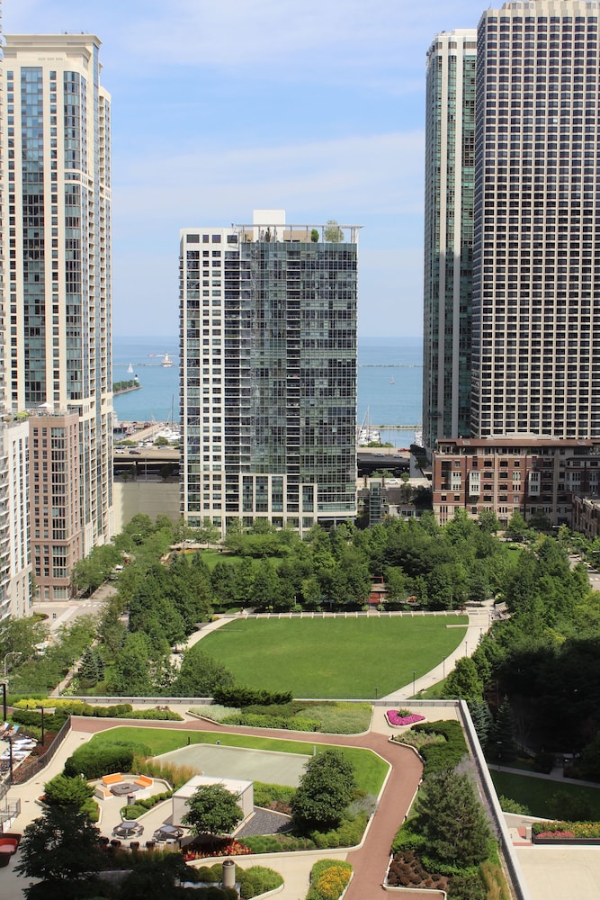 Fairmont Chicago at Millennium Park — Attractions in the area in Chicago, Illinois