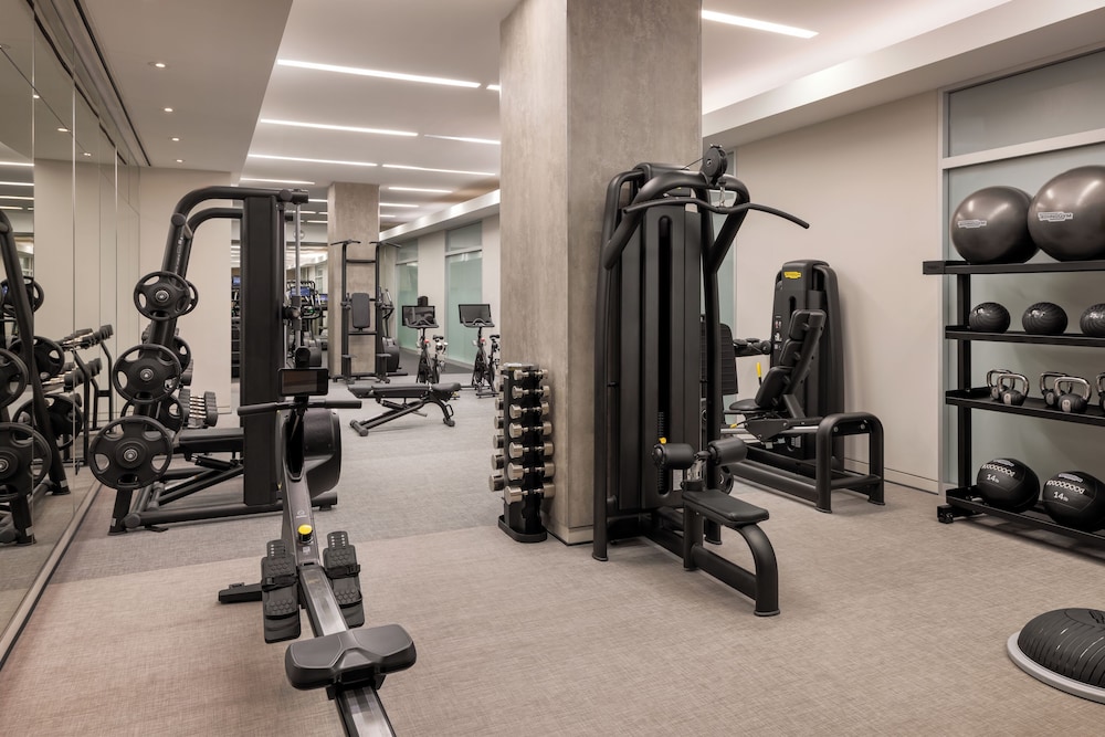 Fairmont Chicago at Millennium Park — Sports & recreation in Chicago, Illinois