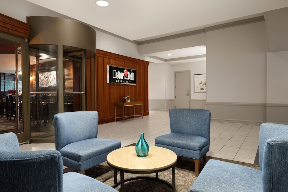 Hilton Garden Inn Chicago Downtown/Magnificent Mile — Hotel rooms in Chicago, Illinois