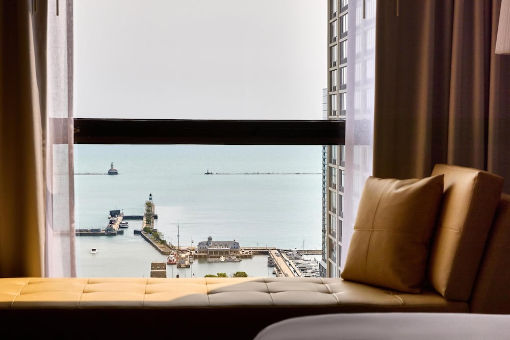 Hyatt Regency Chicago — Hotel rooms in Chicago, Illinois