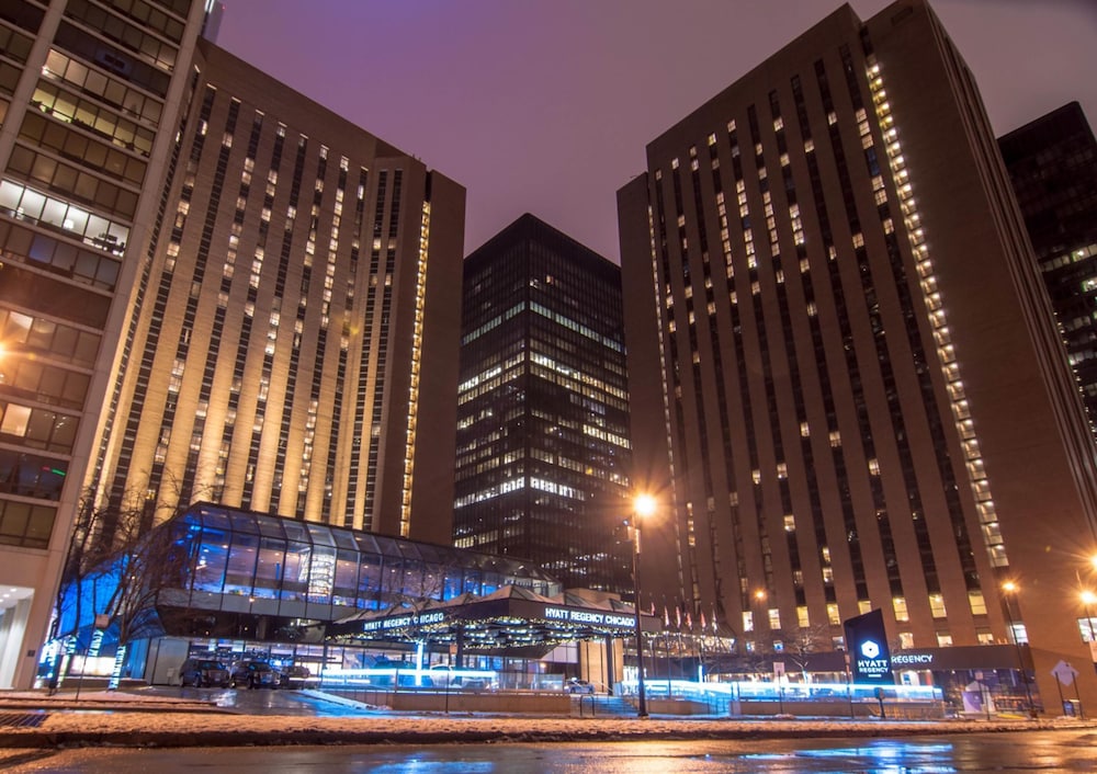 Hyatt Regency Chicago — Hotel building in Chicago, Illinois