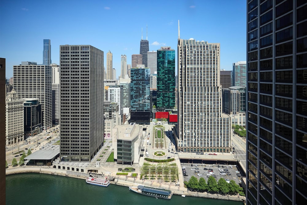 Hyatt Regency Chicago — Attractions in the area in Chicago, Illinois
