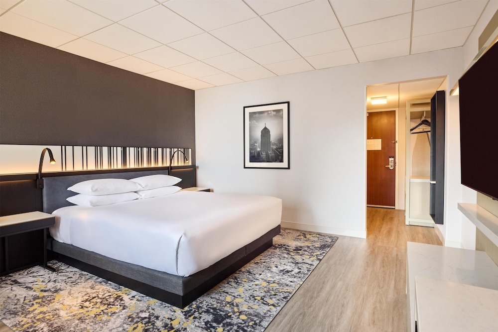 Hyatt Regency Chicago — Hotel rooms in Chicago, Illinois