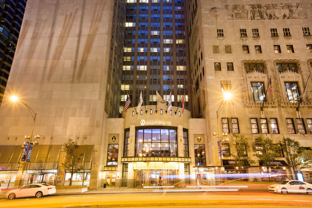 InterContinental Chicago Magnificent Mile by IHG — Hotel building in Chicago, Illinois
