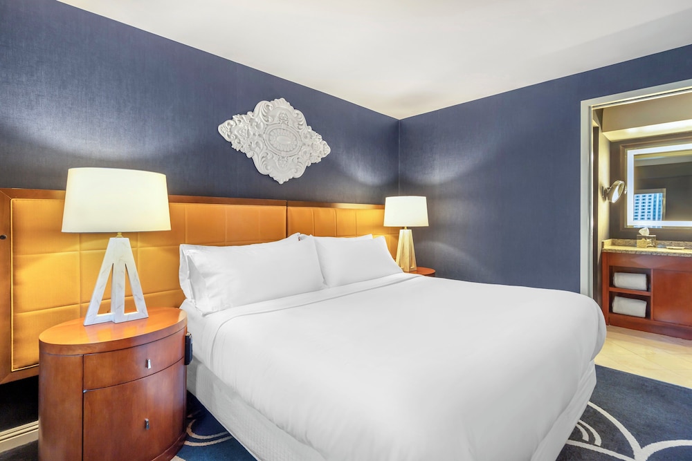 Omni Chicago Hotel — Hotel rooms in Chicago, Illinois