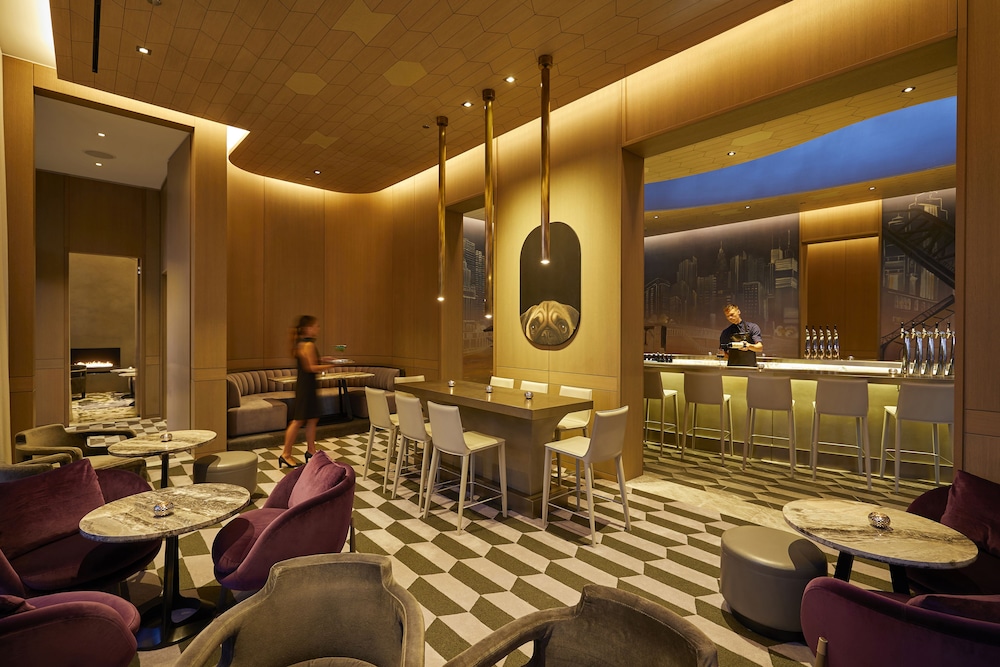 The Peninsula Chicago — Restaurant & bars in Chicago, Illinois