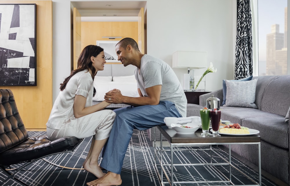 Sofitel Chicago Magnificent Mile — Hotel rooms in Chicago, Illinois