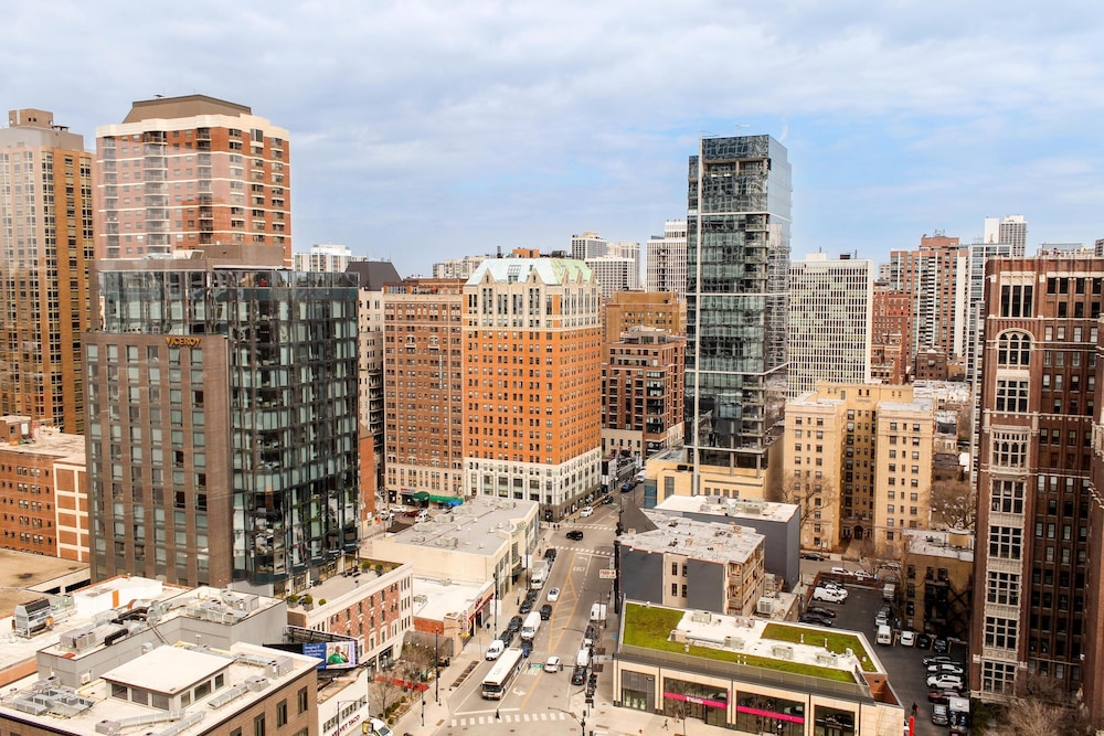 Thompson Chicago, by Hyatt — Attractions in the area in Chicago, Illinois