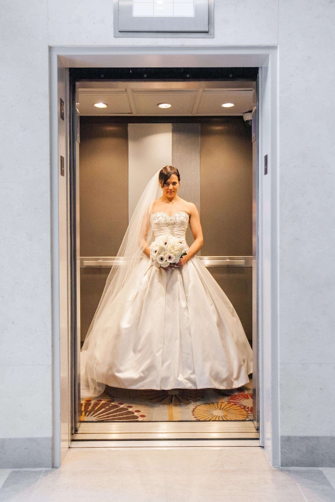 Swissotel - Chicago — Hotel building in Chicago, Illinois