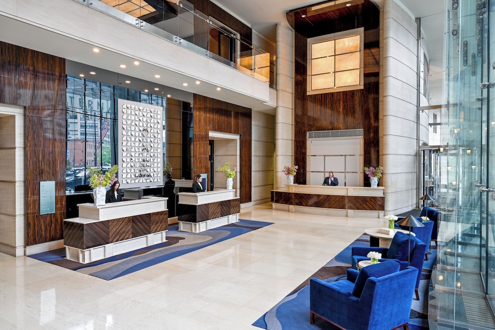 Trump International Hotel & Tower Chicago — Hotel building in Chicago, Illinois