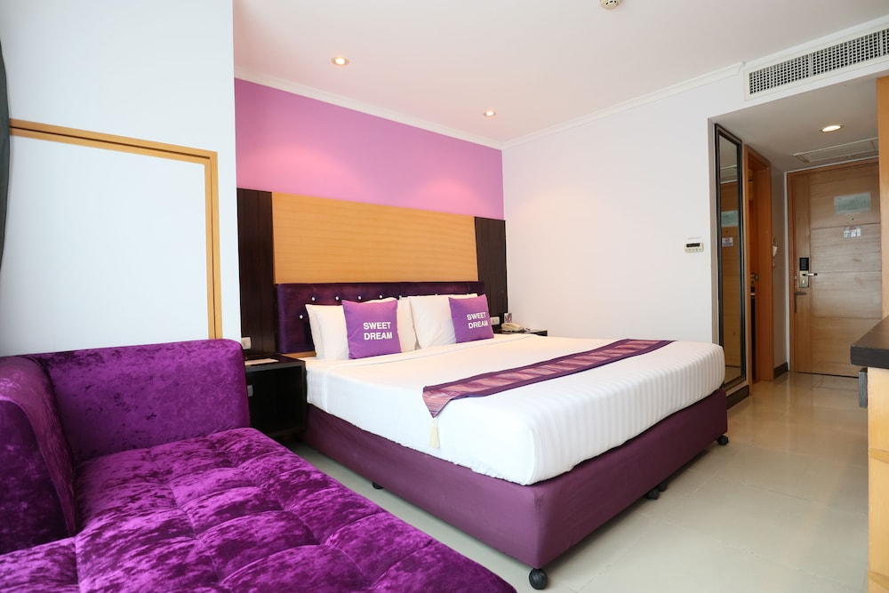 Citin Pratunam Bangkok Hotel by Compass Hospitality — Hotel rooms in Bangkok, Bangkok
