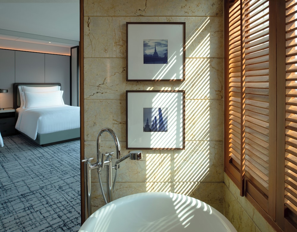 Conrad Bangkok — Hotel rooms in Bangkok, Bangkok