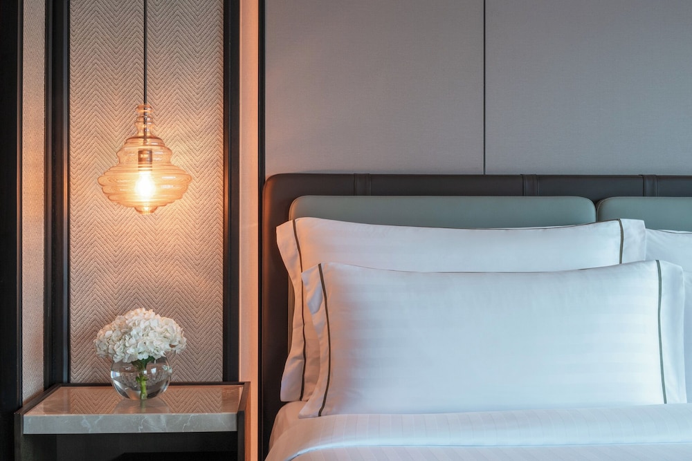 Conrad Bangkok — Hotel rooms in Bangkok, Bangkok