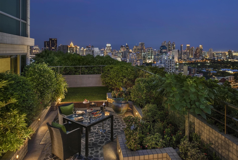 Conrad Bangkok — Restaurant & bars in Bangkok, Bangkok