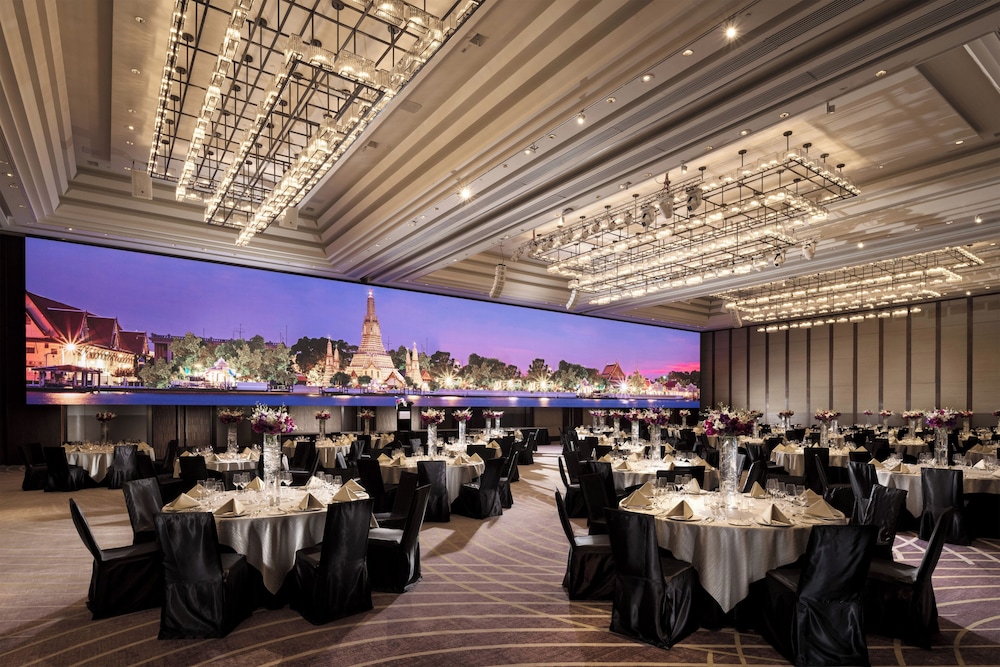 Conrad Bangkok — Restaurant & bars in Bangkok, Bangkok