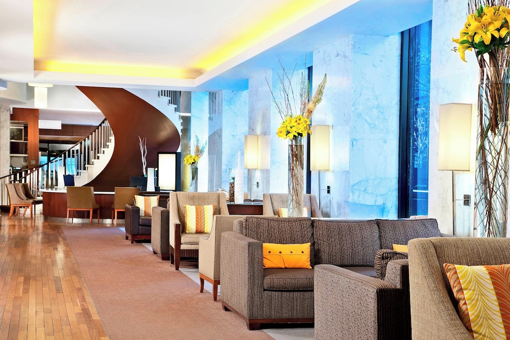 The Westin Michigan Avenue Chicago — Restaurant & bars in Chicago, Illinois