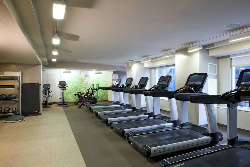 The Westin Michigan Avenue Chicago — Sports & recreation in Chicago, Illinois