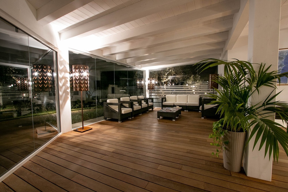 Limone Beach Resort — Hotel building in Castiadas, Sardinia