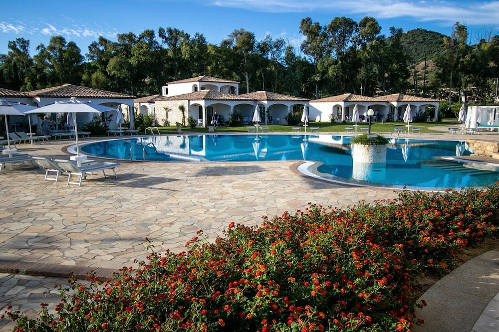 Limone Beach Resort - zdjęcie 2