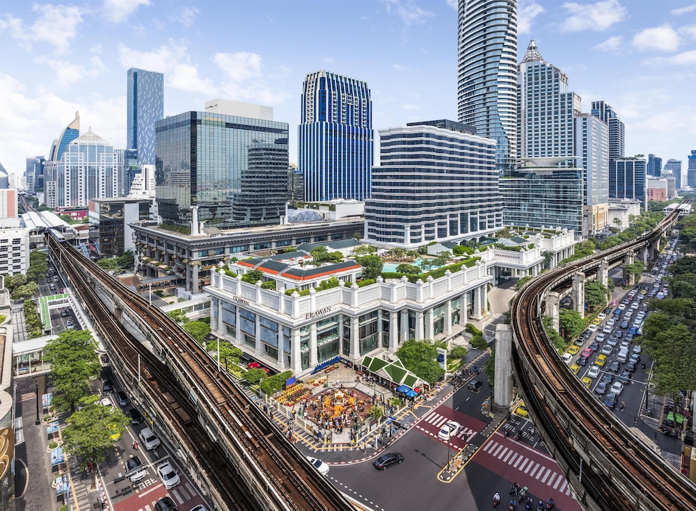 Grand Hyatt Erawan Bangkok — Attractions in the area in Bangkok, Bangkok